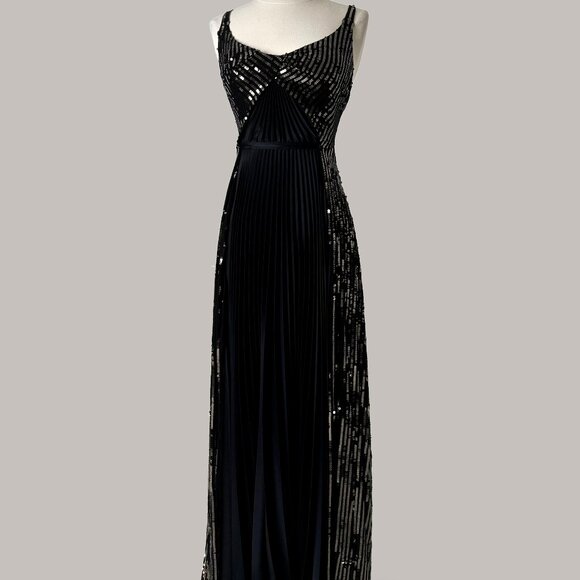 Brand New US 6 Safiyaa Evening Maxi Dress in Black Color - Picture 1 of 7